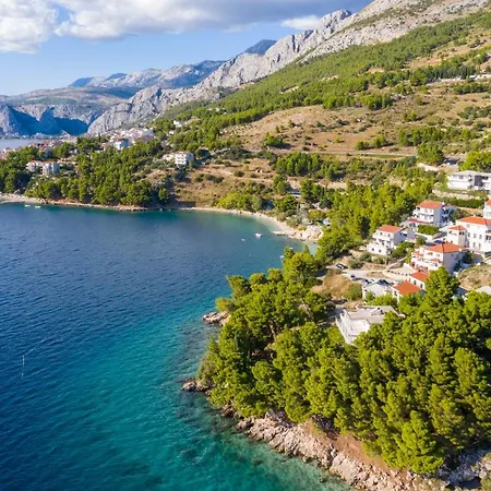 Ivan I Ian Villa Stanici